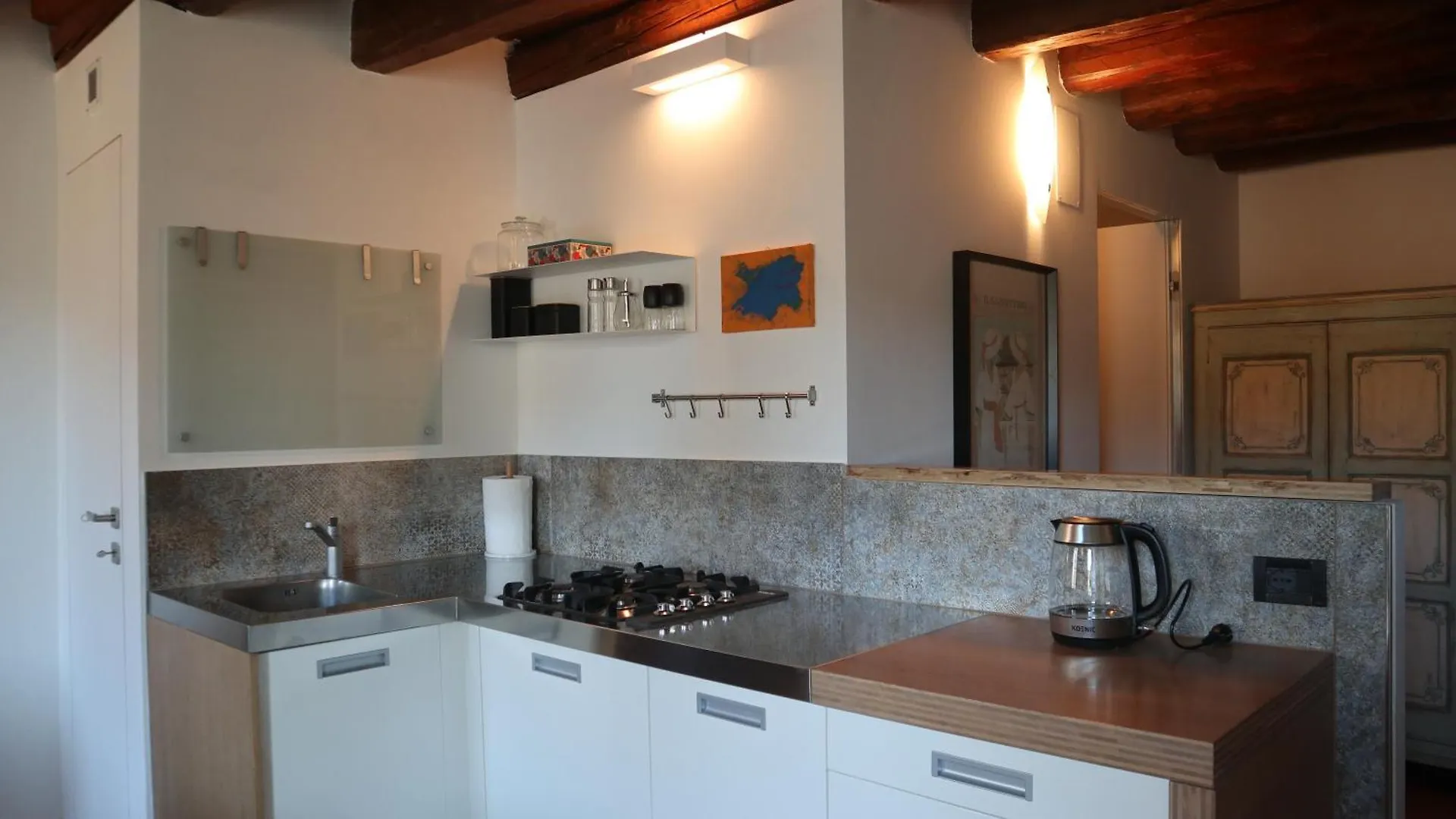 Al Capitello Apt, 5 Minutes From Treviso Airport Apartment